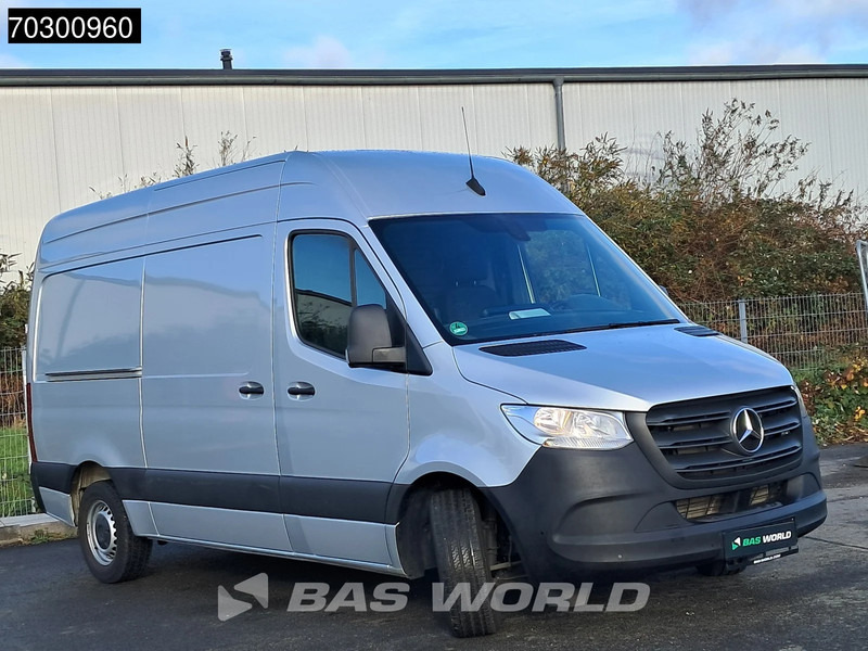 Mercedes-Benz Sprinter 315 CDI Automatik L2H2 150PS Klima Kamera Parksensoren MBUX CarPlay Euro6 L2 A/C - Kleintransporter: das Bild 2 Mercedes-Benz Sprinter 315 CDI Automatik L2H2 150PS Klima Kamera Parksensoren MBUX CarPlay Euro6 L2 A/C - Kleintransporter: das Bild 2