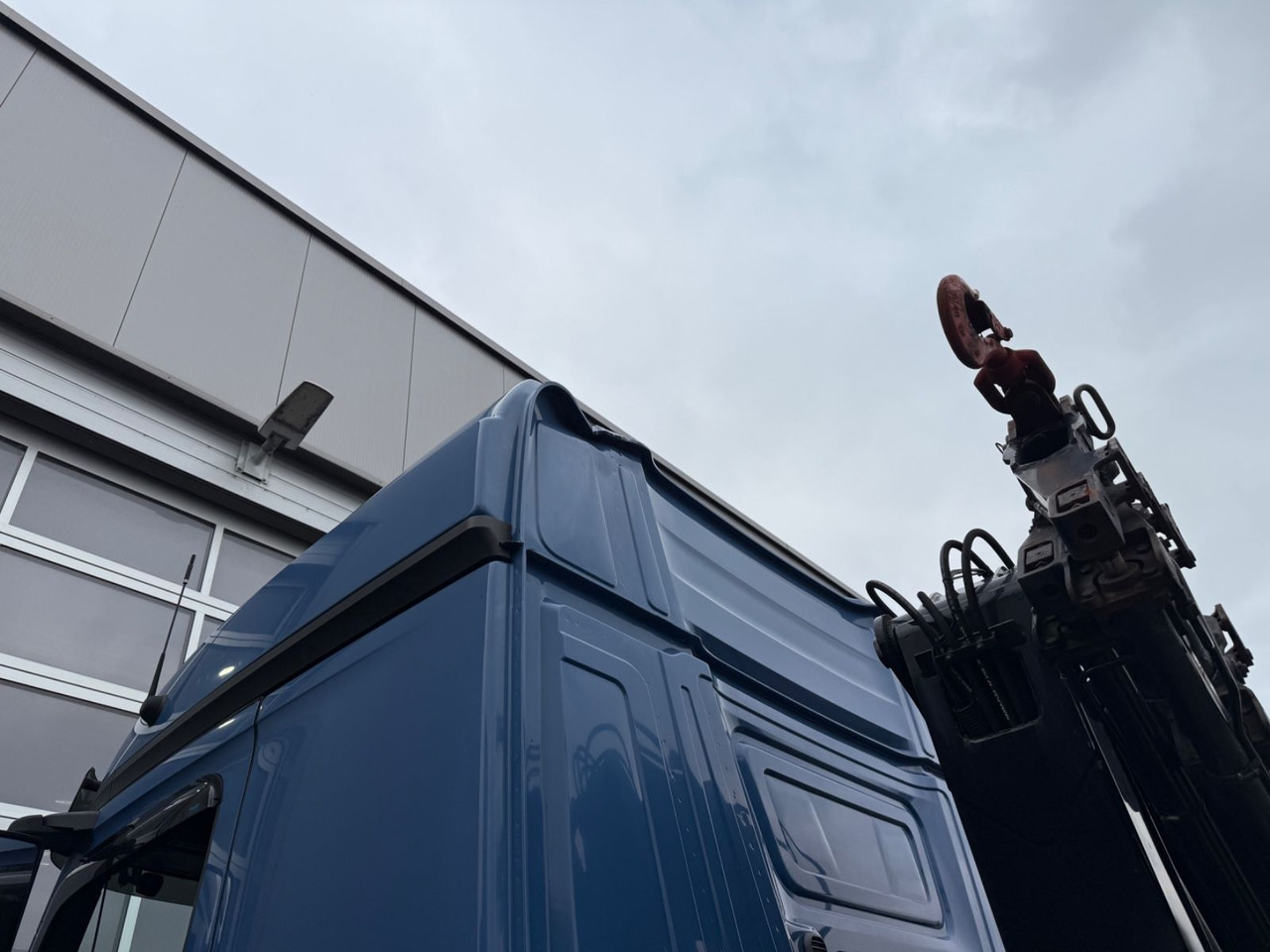 Mercedes-Benz Actros 1843 FVG 5-Zug / VDI 2700 / Kran MKG - Autotransporter LKW: das Bild 5 Mercedes-Benz Actros 1843 FVG 5-Zug / VDI 2700 / Kran MKG - Autotransporter LKW: das Bild 5