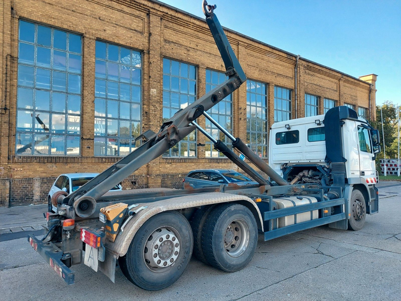 Mercedes-Benz Actros 6-Zyl. 2546 ABROLLKIPPER MEILER - Abrollkipper: das Bild 1 Mercedes-Benz Actros 6-Zyl. 2546 ABROLLKIPPER MEILER - Abrollkipper: das Bild 1