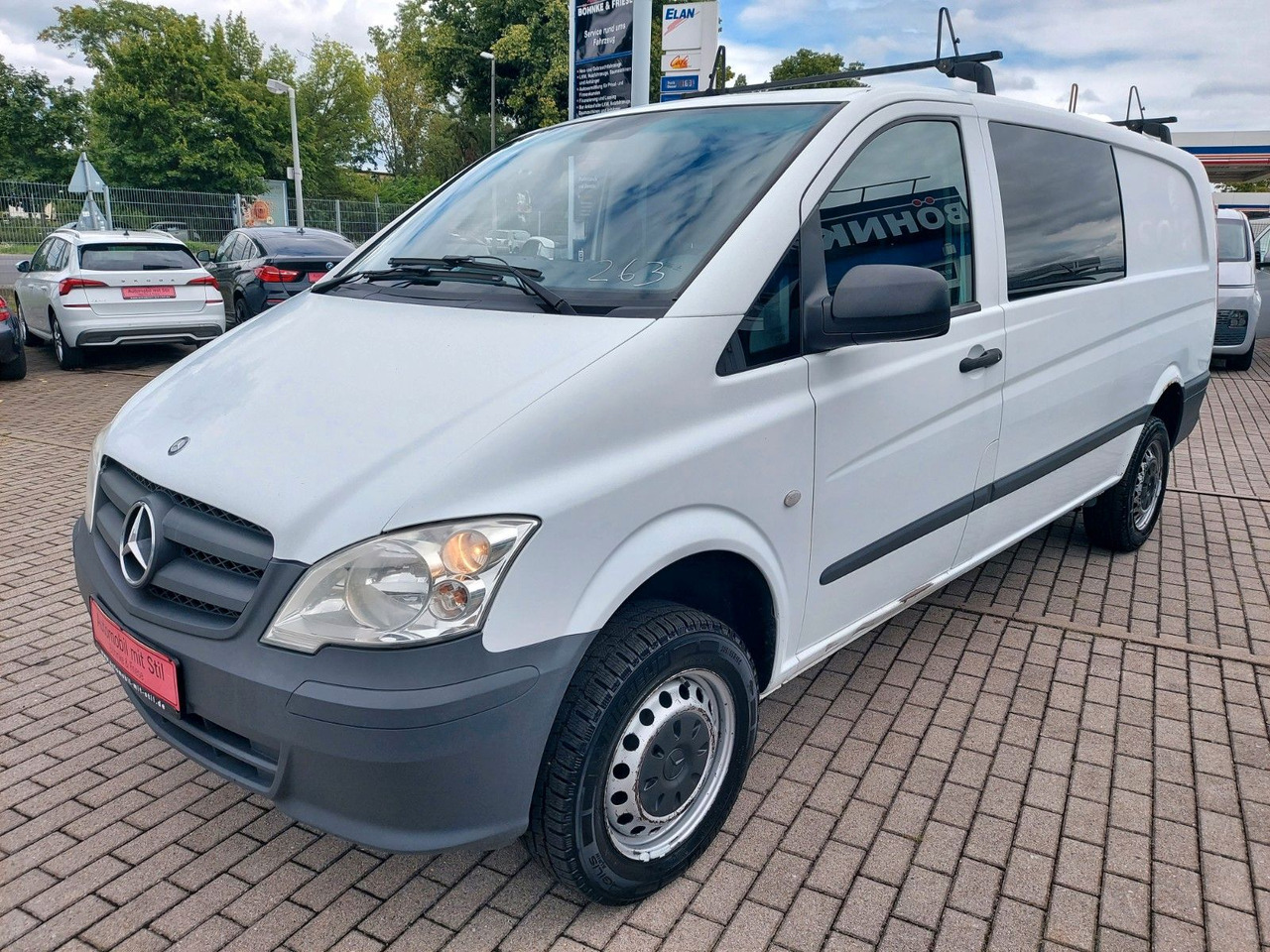 Mercedes-Benz Vito Mixto 4x4 116 extralang Automatik 5 Sitze - Personentransporter: das Bild 4 Mercedes-Benz Vito Mixto 4x4 116 extralang Automatik 5 Sitze - Personentransporter: das Bild 4