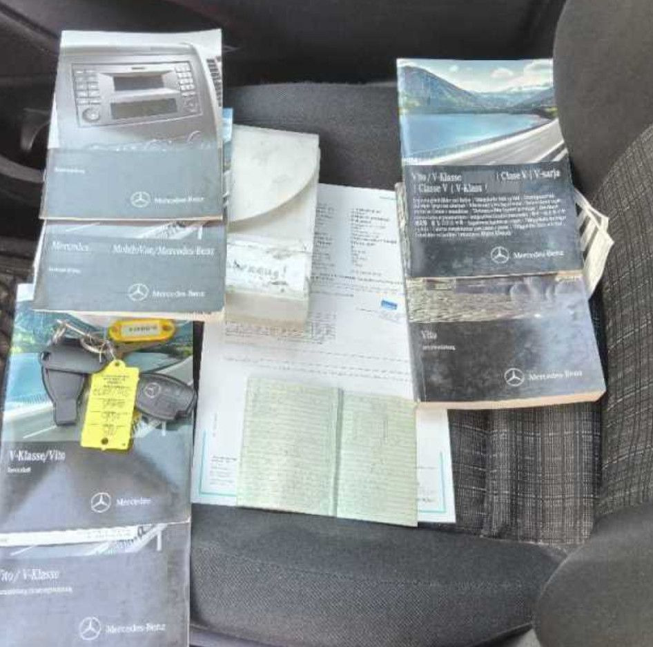 Personentransporter Mercedes-Benz Vito Tourer 114CDI Lang TOURER KLIMA 10 /26 TÜV: das Bild 13 Personentransporter Mercedes-Benz Vito Tourer 114CDI Lang TOURER KLIMA 10 /26 TÜV: das Bild 13