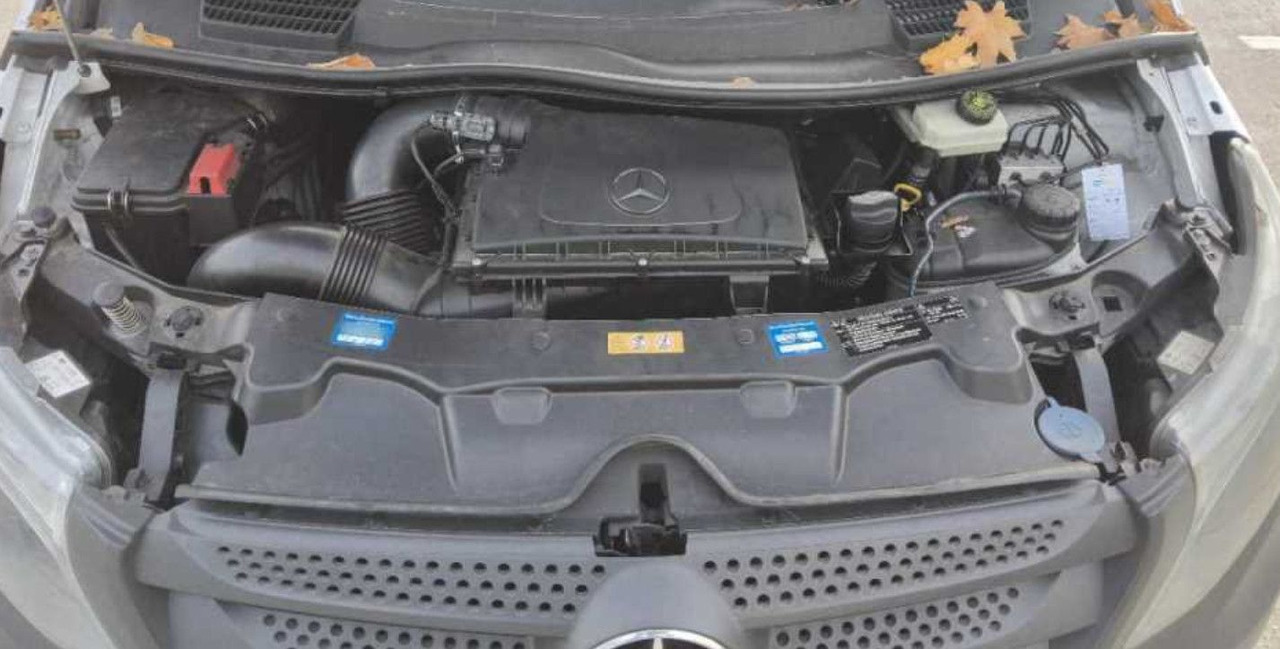 Personentransporter Mercedes-Benz Vito Tourer 114CDI Lang TOURER KLIMA 10 /26 TÜV: das Bild 10 Personentransporter Mercedes-Benz Vito Tourer 114CDI Lang TOURER KLIMA 10 /26 TÜV: das Bild 10