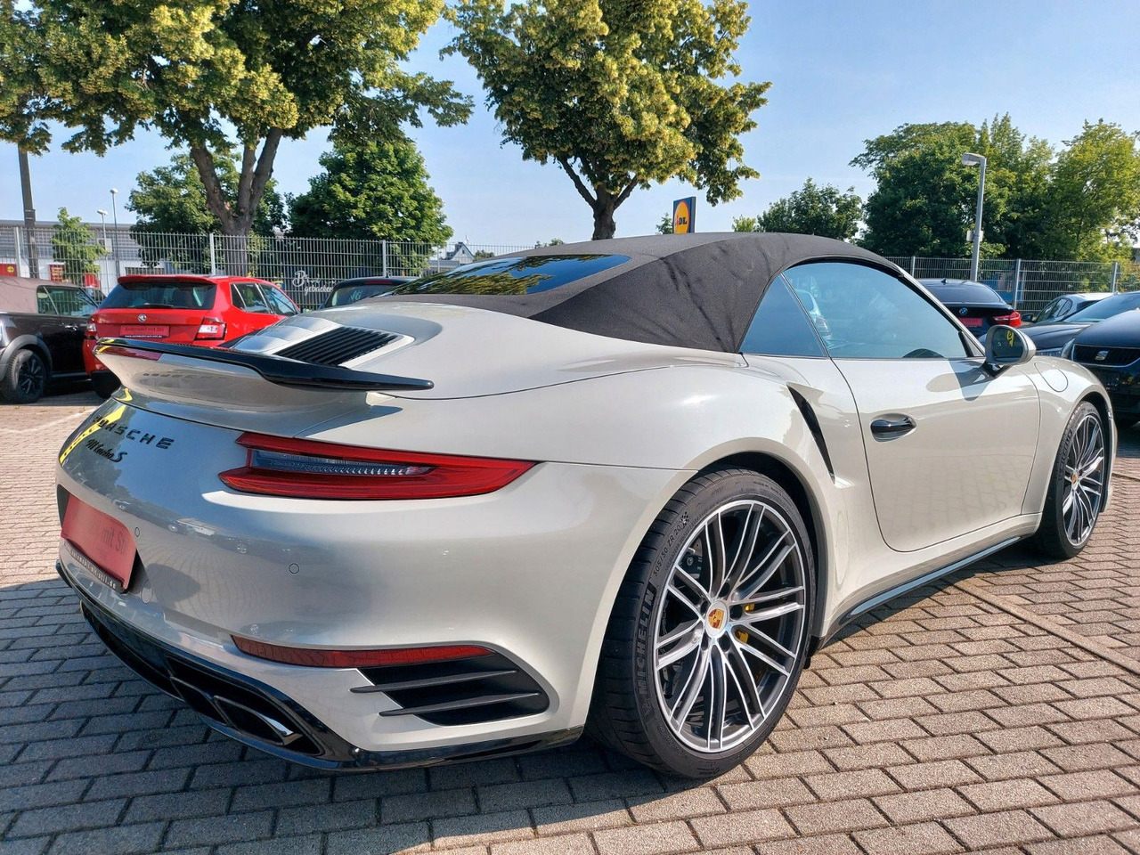 PKW Porsche 911 Turbo S Cabriolet ACC Bose Sitzlüft Garantie: das Bild 13