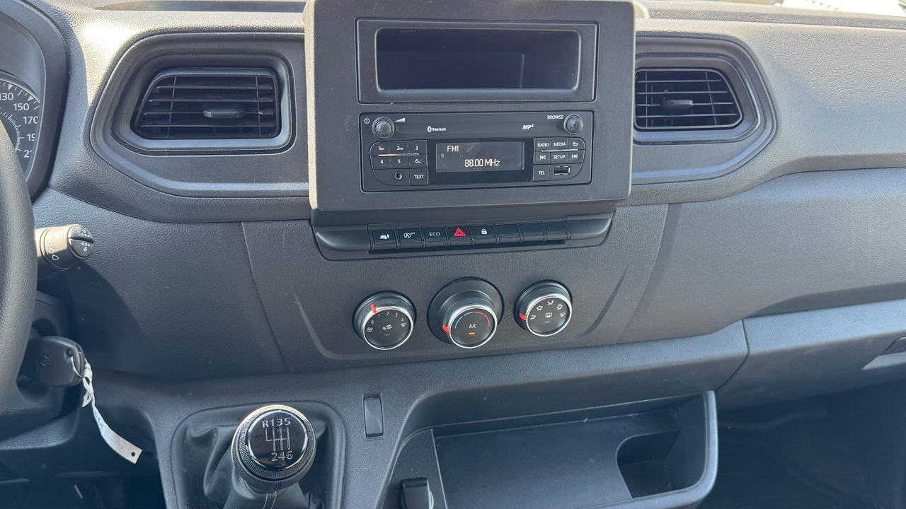 Renault Master III Kasten L3H2 HKa 3,5t KLIMA - Personentransporter: das Bild 5 Renault Master III Kasten L3H2 HKa 3,5t KLIMA - Personentransporter: das Bild 5