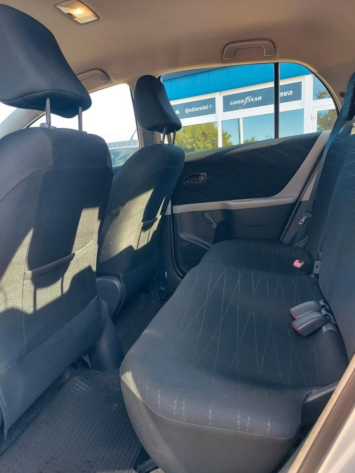 PKW Toyota Yaris Sol Klima: das Bild 15 PKW Toyota Yaris Sol Klima: das Bild 15