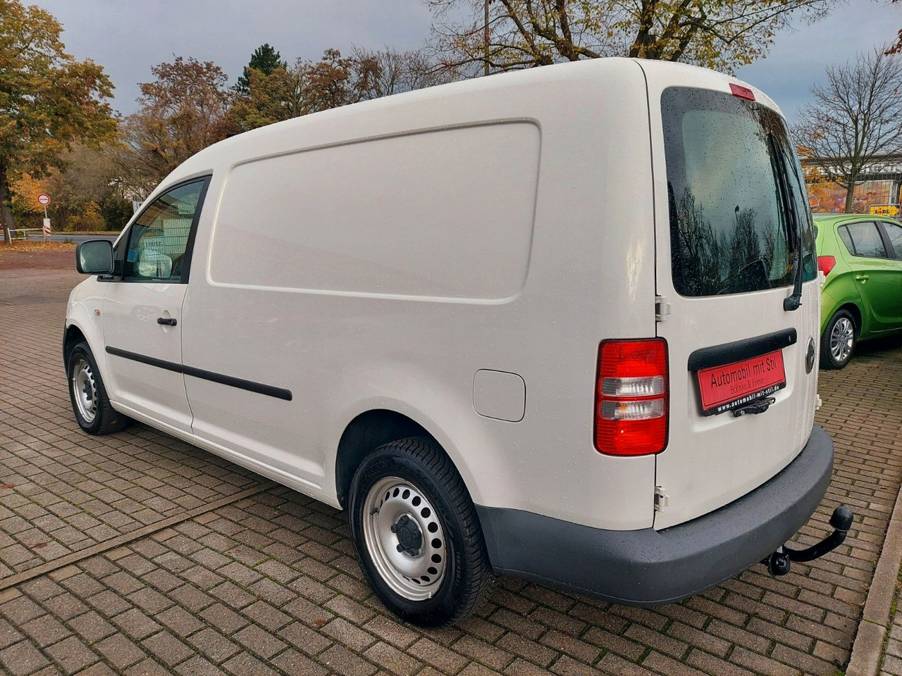 Volkswagen Caddy Maxi Kasten Kombi Maxi DSG Kamera AHK - Personentransporter: das Bild 5 Volkswagen Caddy Maxi Kasten Kombi Maxi DSG Kamera AHK - Personentransporter: das Bild 5