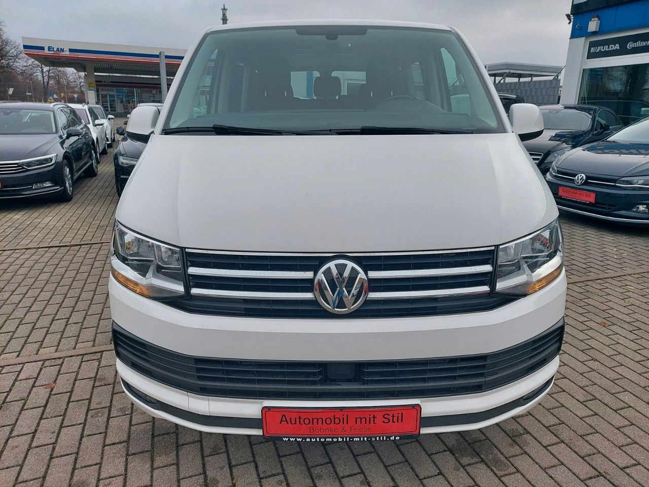 Volkswagen T6 Caravelle Comfortline Lang DSG 8 Sitze ACC - Personentransporter: das Bild 4 Volkswagen T6 Caravelle Comfortline Lang DSG 8 Sitze ACC - Personentransporter: das Bild 4