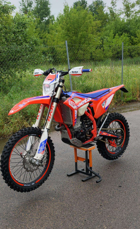 Beta RR 430cc - Motorrad: das Bild 1 Beta RR 430cc - Motorrad: das Bild 1