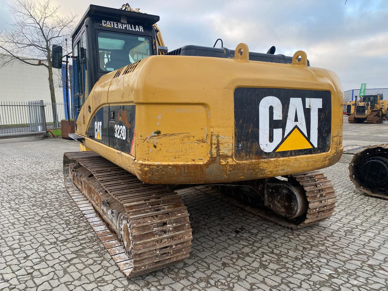 Caterpillar 323D NVT - Kettenbagger: das Bild 5 Caterpillar 323D NVT - Kettenbagger: das Bild 5