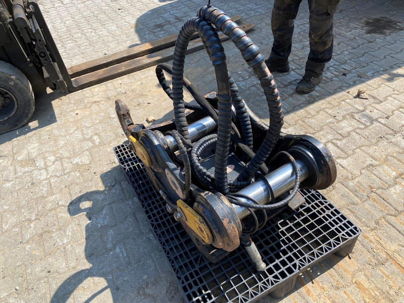 Oil Quick OQ 70 - Schnellwechsler: das Bild 1 Oil Quick OQ 70 - Schnellwechsler: das Bild 1