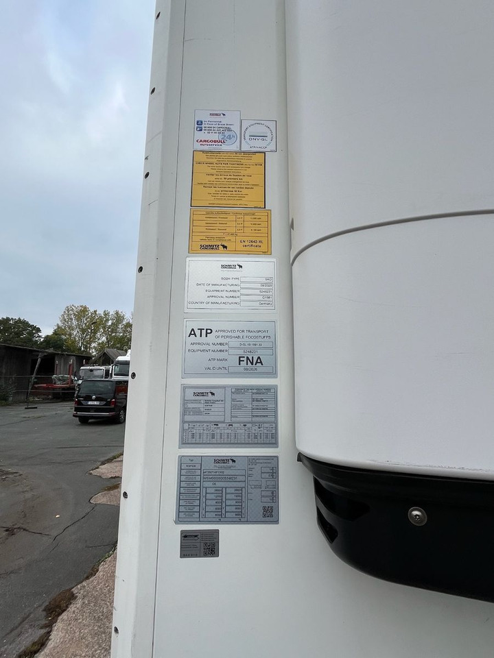 Koffer Auflieger Schmitz Cargobull SCB*S3B/CARRIER/Vector1550/LBW/BÄR/2347h/13,4m: das Bild 8 Koffer Auflieger Schmitz Cargobull SCB*S3B/CARRIER/Vector1550/LBW/BÄR/2347h/13,4m: das Bild 8