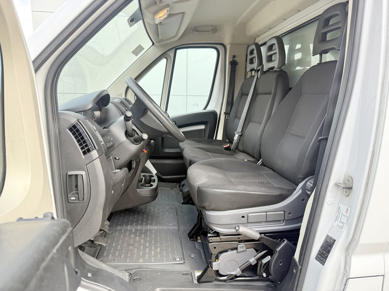 Peugeot Boxer 2.2 HDI 165PK Dhollandia Laadklep Cruise Control Meubelbak Bakwagen Koffer - Koffer Transporter: das Bild 5 Peugeot Boxer 2.2 HDI 165PK Dhollandia Laadklep Cruise Control Meubelbak Bakwagen Koffer - Koffer Transporter: das Bild 5