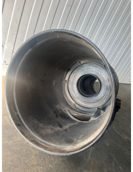 Liebherr R904 / A904C Li / A904 Li / A900C Li / A900C / R900C Li / R904C / R900C Li - Luftansaugsystem: das Bild 3 Liebherr R904 / A904C Li / A904 Li / A900C Li / A900C / R900C Li / R904C / R900C Li - Luftansaugsystem: das Bild 3