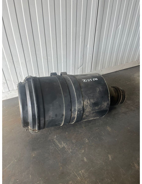 Liebherr R904 / A904C Li / A904 Li / A900C Li / A900C / R900C Li / R904C / R900C Li - Luftansaugsystem: das Bild 1 Liebherr R904 / A904C Li / A904 Li / A900C Li / A900C / R900C Li / R904C / R900C Li - Luftansaugsystem: das Bild 1