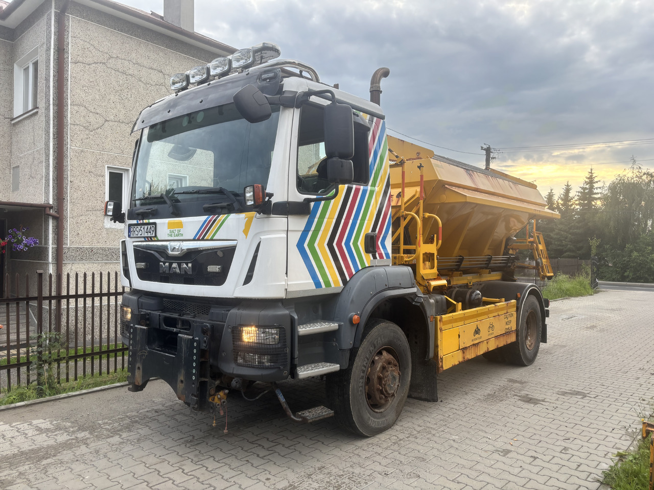 MAN TGM 18.290 4X4 BB GRITTER/SPREADER/PLOUGH - Schneeräumfahrzeug: das Bild 2 MAN TGM 18.290 4X4 BB GRITTER/SPREADER/PLOUGH - Schneeräumfahrzeug: das Bild 2