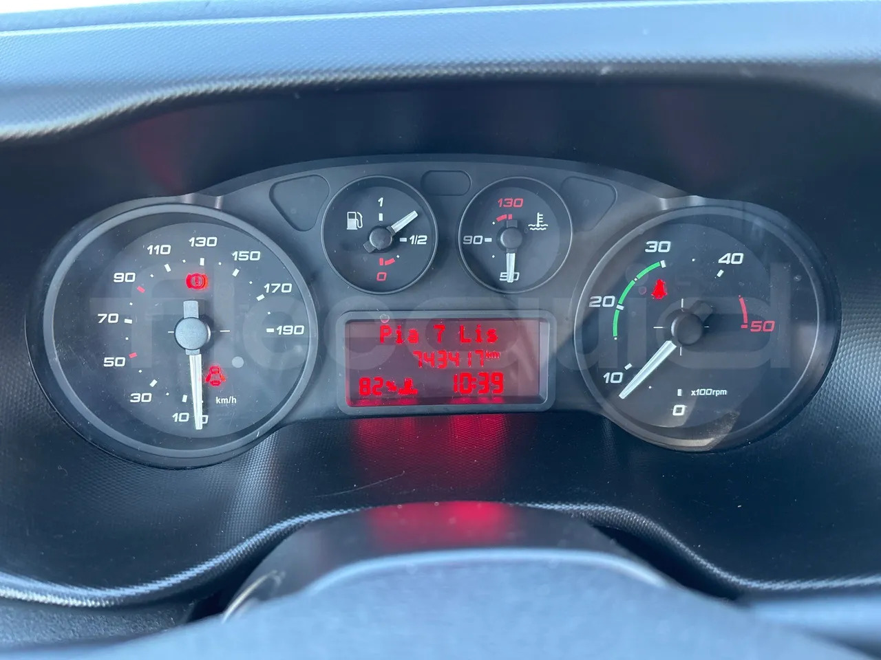 Iveco A50C17 - Kleinbus, Personentransporter: das Bild 3 Iveco A50C17 - Kleinbus, Personentransporter: das Bild 3