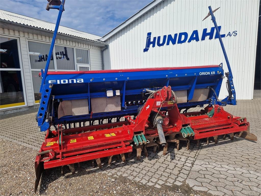 Kverneland NGS401 FIONA ORIONXR - Säkombination: das Bild 1 Kverneland NGS401 FIONA ORIONXR - Säkombination: das Bild 1