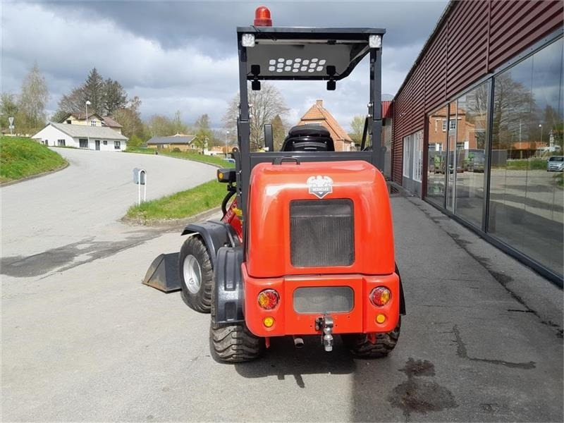 Hoflader Heracles H220: das Bild 6 Hoflader Heracles H220: das Bild 6