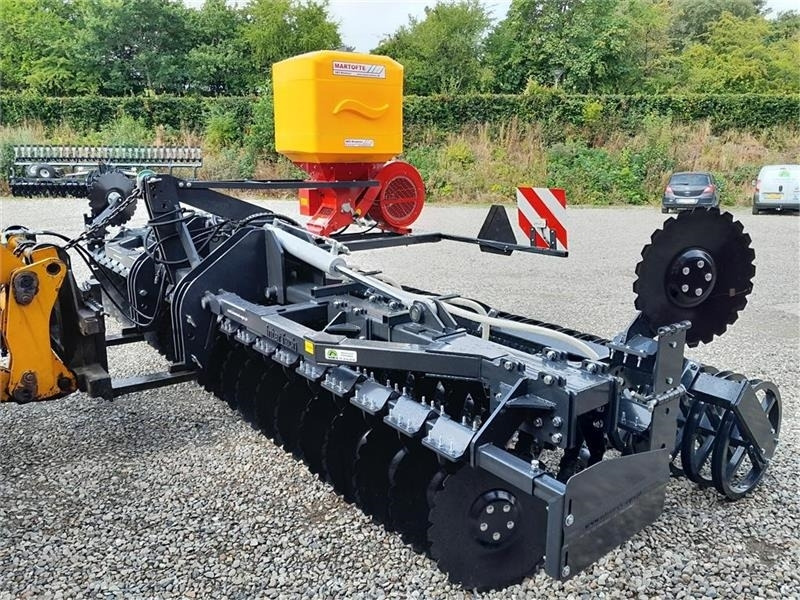 Inter-Tech 6 meter disc med såmaskine - Scheibenegge: das Bild 5 Inter-Tech 6 meter disc med såmaskine - Scheibenegge: das Bild 5