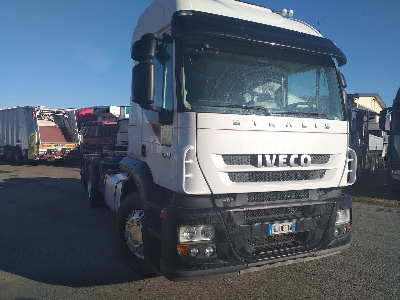 IVECO STRALIS AT260S42Y/PS - Abrollkipper: das Bild 2 IVECO STRALIS AT260S42Y/PS - Abrollkipper: das Bild 2