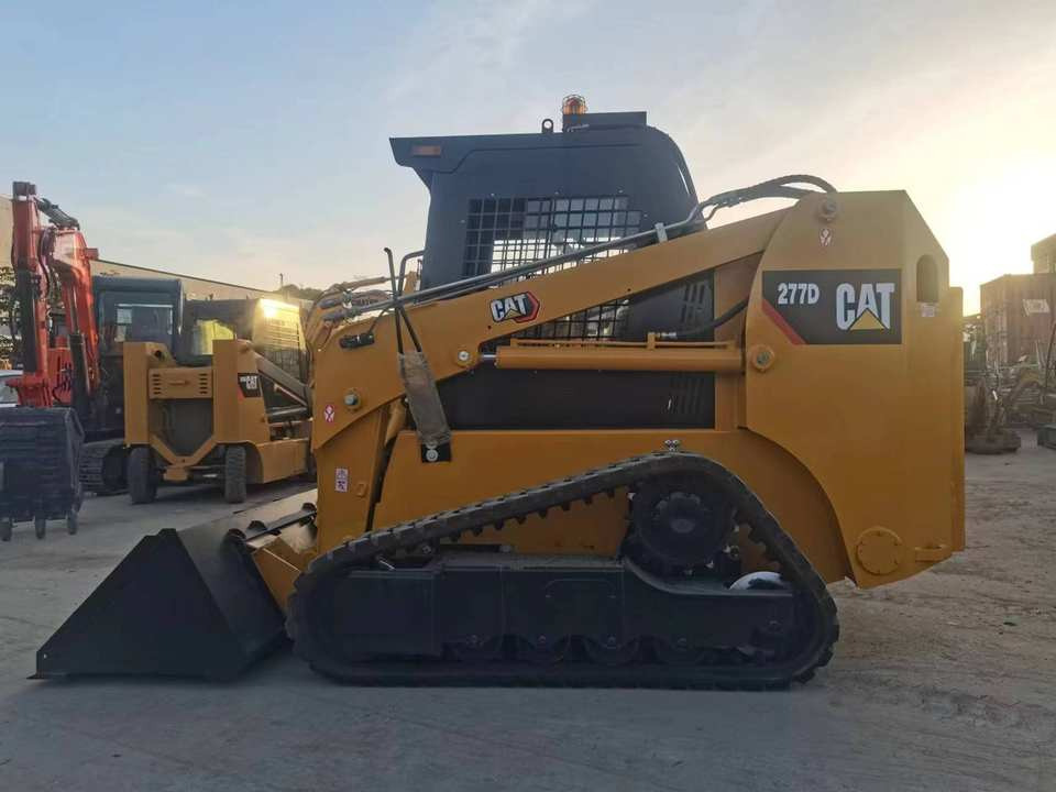 Hot Sale Used CATERPILLAR 277D Front Loader Multi-Terrain Skid Loader With Core Components Engine Motor Pump - Deltalader: das Bild 3 Hot Sale Used CATERPILLAR 277D Front Loader Multi-Terrain Skid Loader With Core Components Engine Motor Pump - Deltalader: das Bild 3