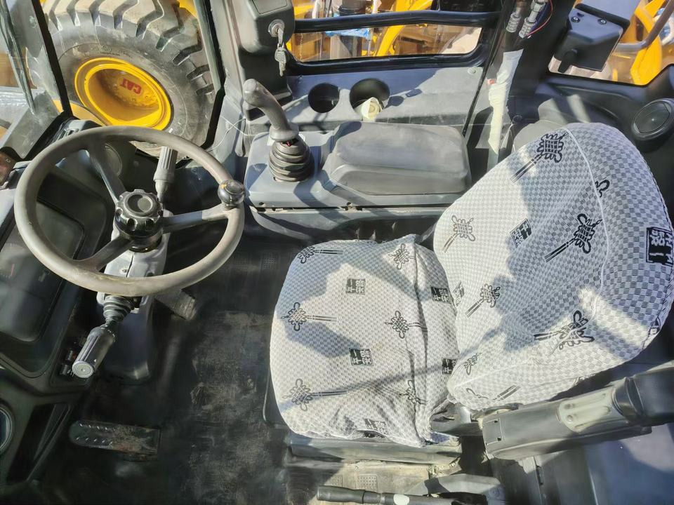 Liugong 870H Used Wheel Loader Good Working Condition Strong Energy Construction Machine for Sale - Radlader: das Bild 4 Liugong 870H Used Wheel Loader Good Working Condition Strong Energy Construction Machine for Sale - Radlader: das Bild 4