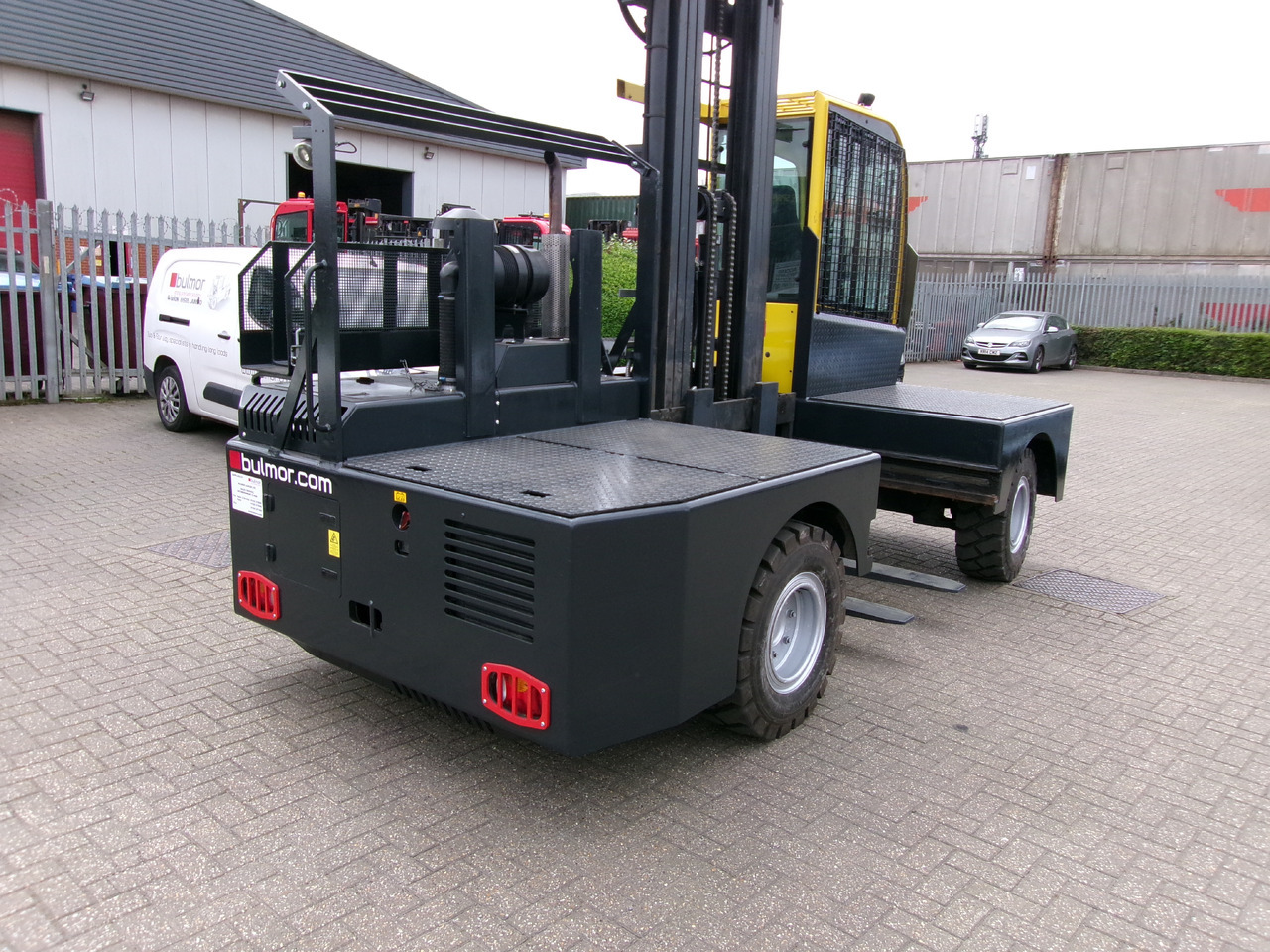 BULMOR DQR60/12/4.7D - Seitenstapler: das Bild 1 BULMOR DQR60/12/4.7D - Seitenstapler: das Bild 1