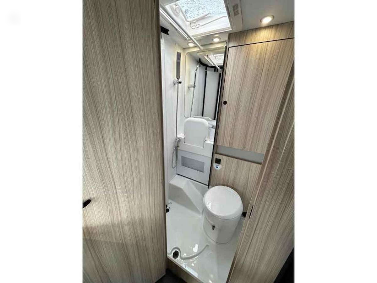 Teilintegriertes Wohnmobil SUN LIVING C 65 SL: das Bild 14