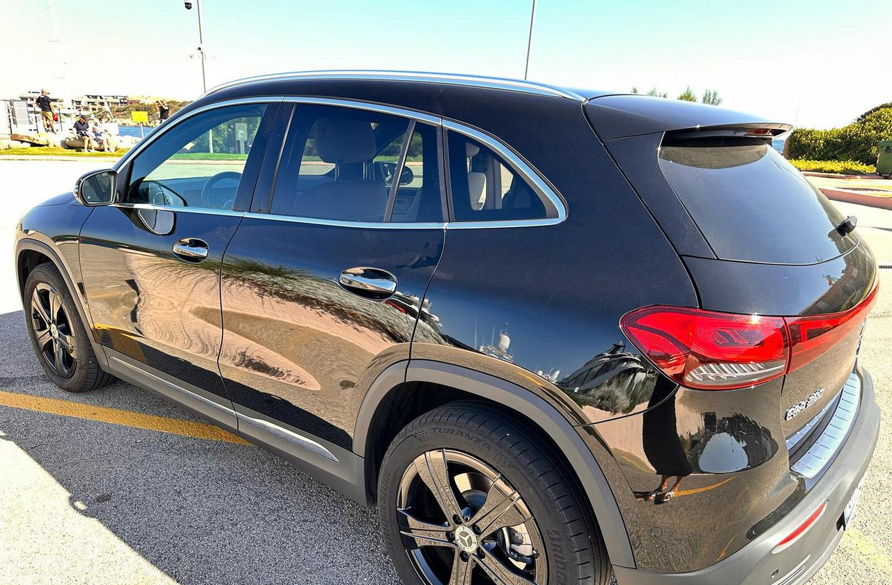 Mercedes-benz EQA 250 Sport Plus - PKW: das Bild 1 Mercedes-benz EQA 250 Sport Plus - PKW: das Bild 1