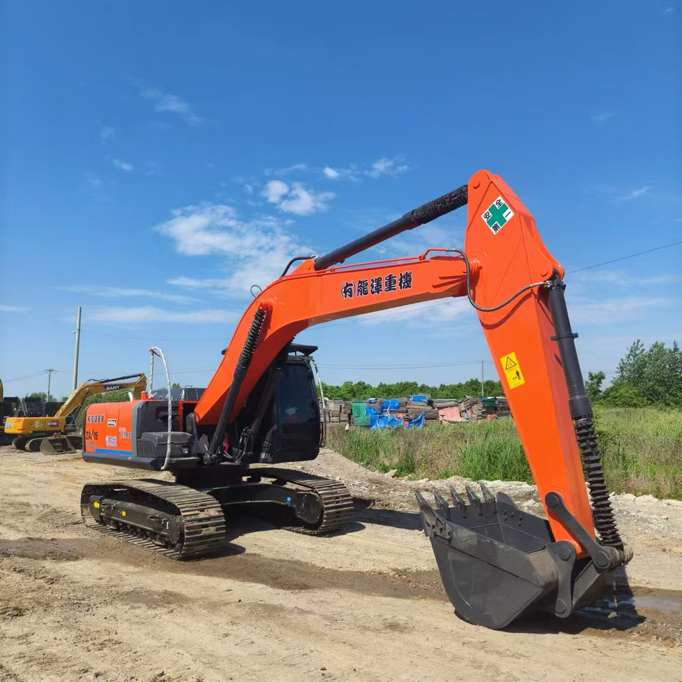 HITACHI ZX240 - Kettenbagger: das Bild 3 HITACHI ZX240 - Kettenbagger: das Bild 3