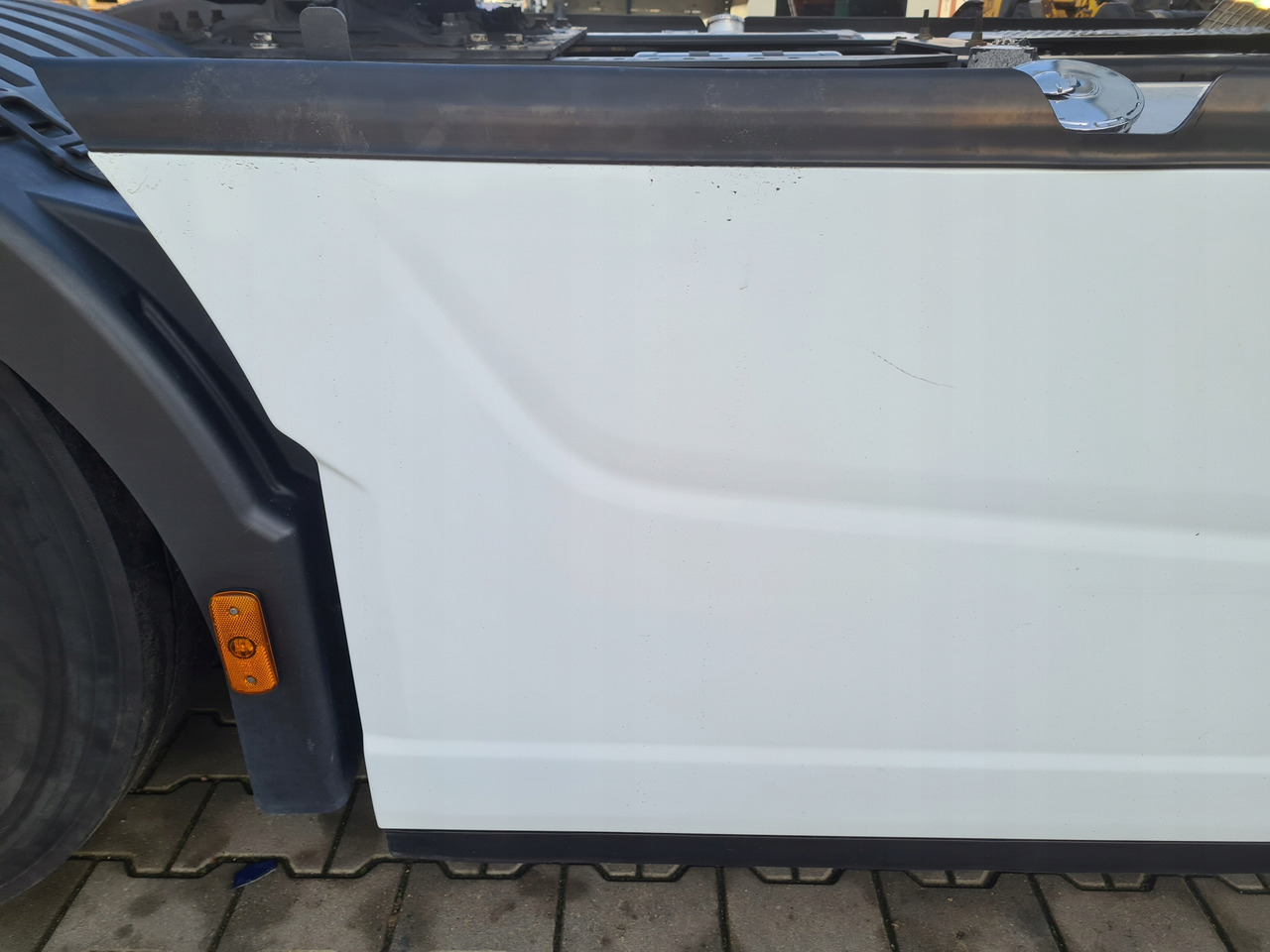 FORD ZABUDOWY OSŁONY MIĘDZYOSIOWE MOCOWANIA KOMPLET ORYGINAŁ FORD F-MAX 500 - Karosserie und Außen für LKW: das Bild 5 FORD ZABUDOWY OSŁONY MIĘDZYOSIOWE MOCOWANIA KOMPLET ORYGINAŁ FORD F-MAX 500 - Karosserie und Außen für LKW: das Bild 5