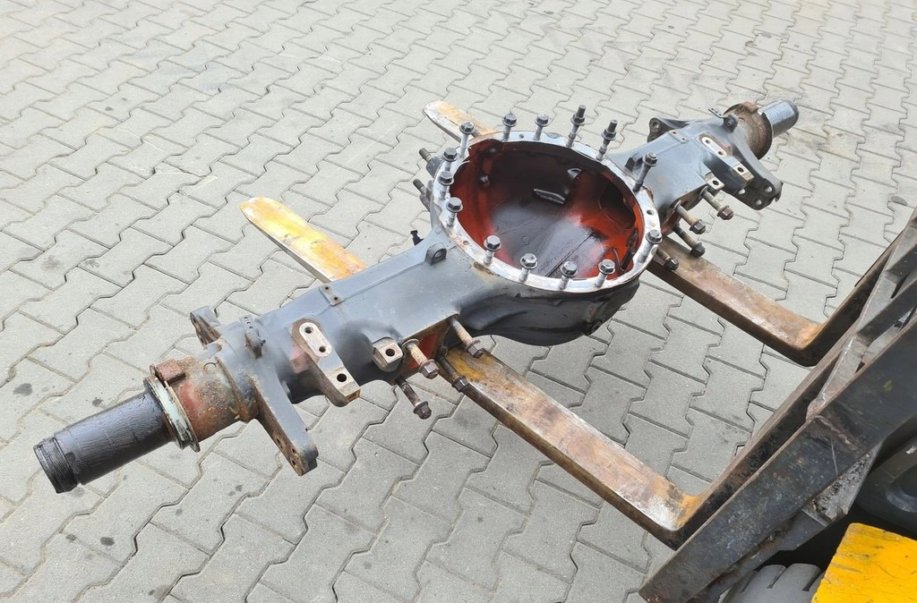 OBUDOWA MOSTU POCHWA MS17X 16 SZPILEK VOLVO FH 4 FM 4 FH 5 FM 5 A9673 1- 2D 8171382 - Transmission: das Bild 5 OBUDOWA MOSTU POCHWA MS17X 16 SZPILEK VOLVO FH 4 FM 4 FH 5 FM 5 A9673 1- 2D 8171382 - Transmission: das Bild 5