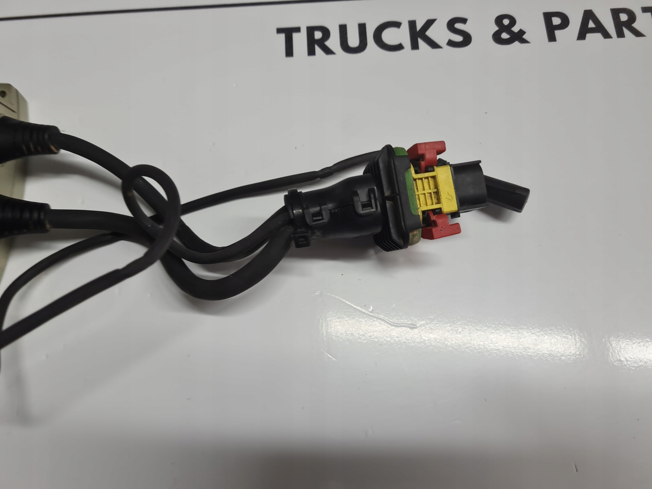 RENAULT REGULATOR NAPIĘCIA AKUMULATORA RENAULT GAMA RANGE T EVO - Elektrische Ausrüstung für LKW: das Bild 3 RENAULT REGULATOR NAPIĘCIA AKUMULATORA RENAULT GAMA RANGE T EVO - Elektrische Ausrüstung für LKW: das Bild 3