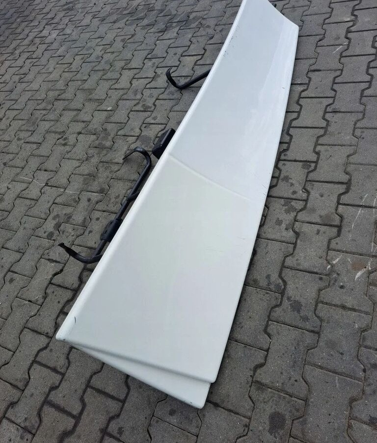 VOLVO OWIEWKA LEWA SPOILER ZAKABINOWY STELAŻ VOLVO FH 4 FH 5 - Aeropack/ Spoiler für LKW: das Bild 2 VOLVO OWIEWKA LEWA SPOILER ZAKABINOWY STELAŻ VOLVO FH 4 FH 5 - Aeropack/ Spoiler für LKW: das Bild 2