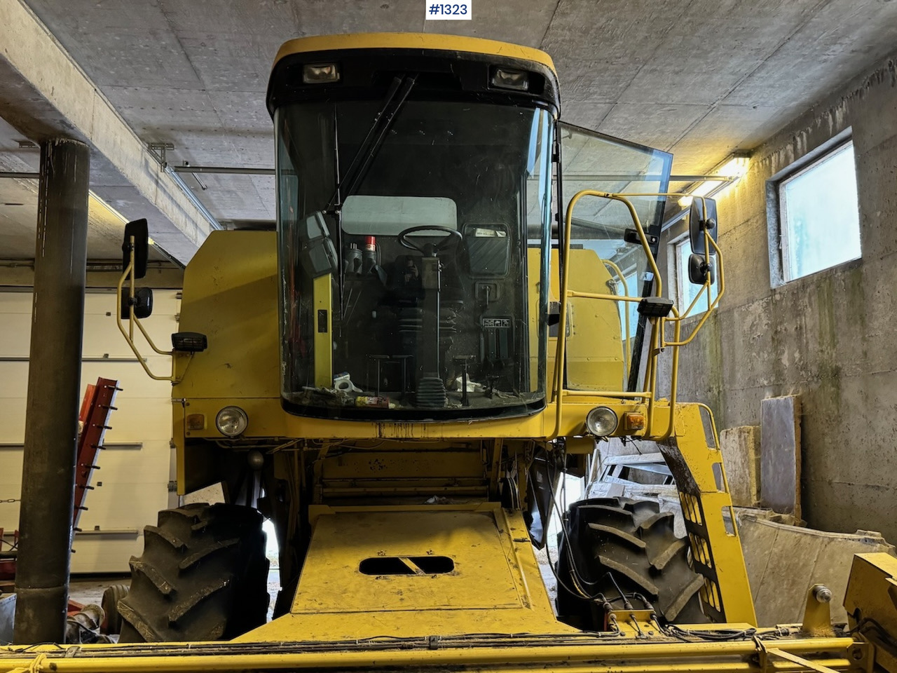 1992 New Holland TC52 Combine - Mähdrescher: das Bild 4 1992 New Holland TC52 Combine - Mähdrescher: das Bild 4