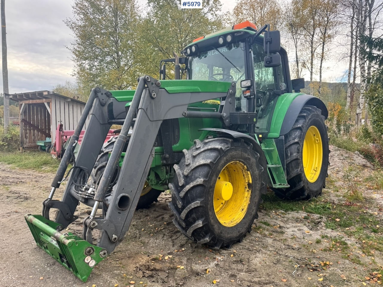 2005 John Deere 6420 with Front Loader - Leasing 2005 John Deere 6420 with Front Loader: das Bild 6