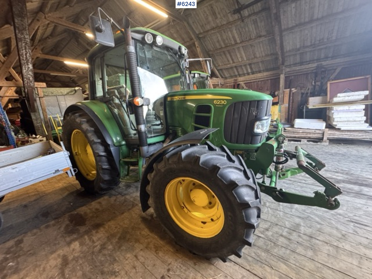 2008 John Deere 6230 Premium (114 hp) – Only 2,402 hours! - Traktor: das Bild 2 2008 John Deere 6230 Premium (114 hp) – Only 2,402 hours! - Traktor: das Bild 2
