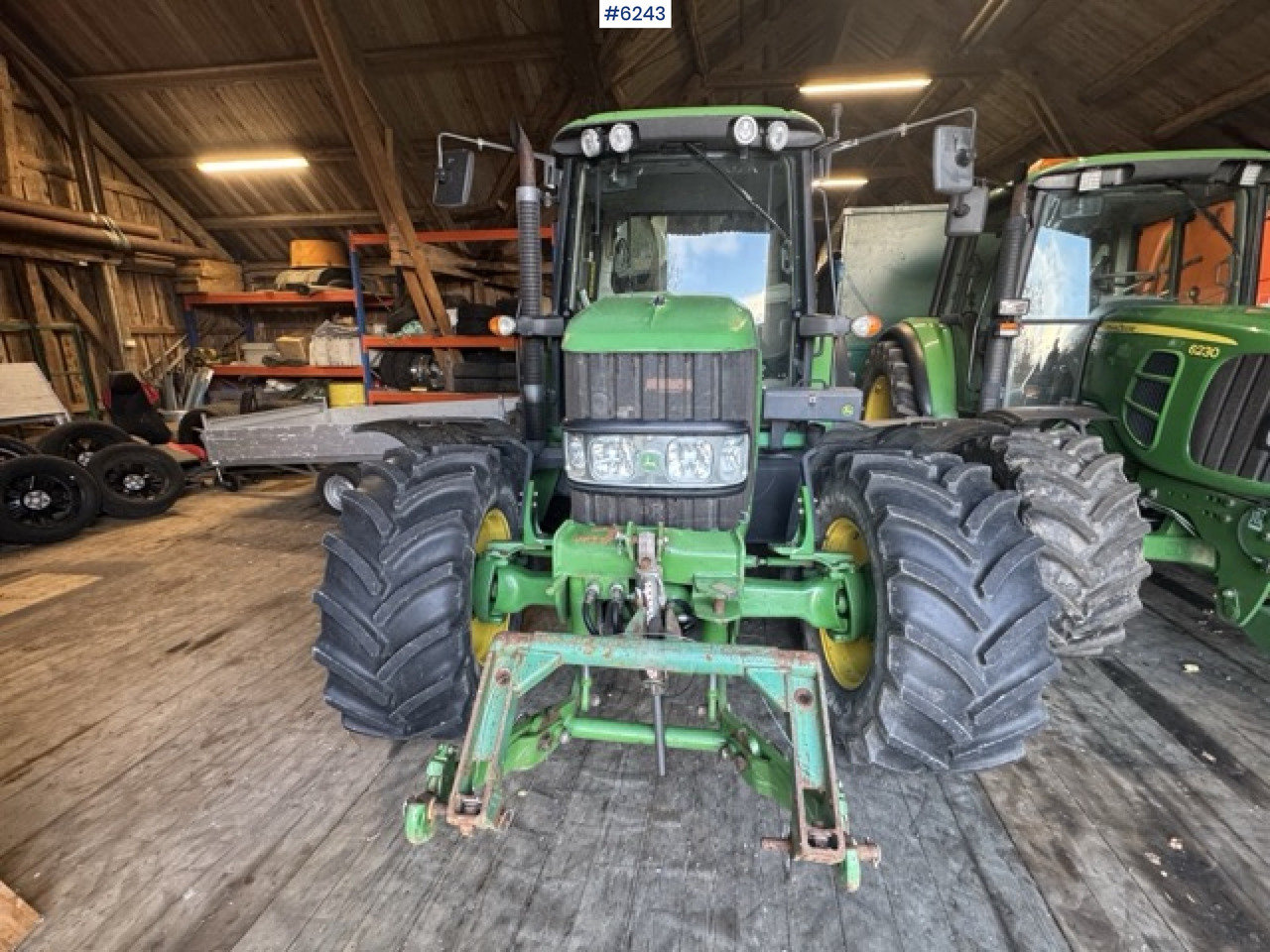 2008 John Deere 6230 Premium (114 hp) – Only 2,402 hours! - Traktor: das Bild 5 2008 John Deere 6230 Premium (114 hp) – Only 2,402 hours! - Traktor: das Bild 5
