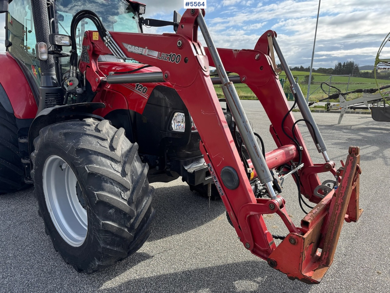 2019 Case IH Luxxum 120 m/ frontlaster. - Traktor: das Bild 2 2019 Case IH Luxxum 120 m/ frontlaster. - Traktor: das Bild 2