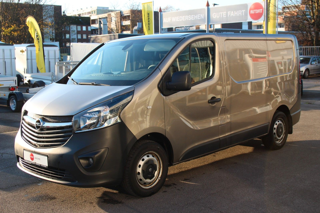 Opel Vivaro B Navi Klima Standheizung AHK - Personentransporter: das Bild 5 Opel Vivaro B Navi Klima Standheizung AHK - Personentransporter: das Bild 5