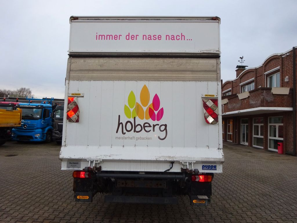 DAF LF 220 Koffer mit Palfinger LBW 4x2 DAF LF 220 Koffer mit Palfinger LBW 4x2 - Koffer Transporter: das Bild 5 DAF LF 220 Koffer mit Palfinger LBW 4x2 DAF LF 220 Koffer mit Palfinger LBW 4x2 - Koffer Transporter: das Bild 5