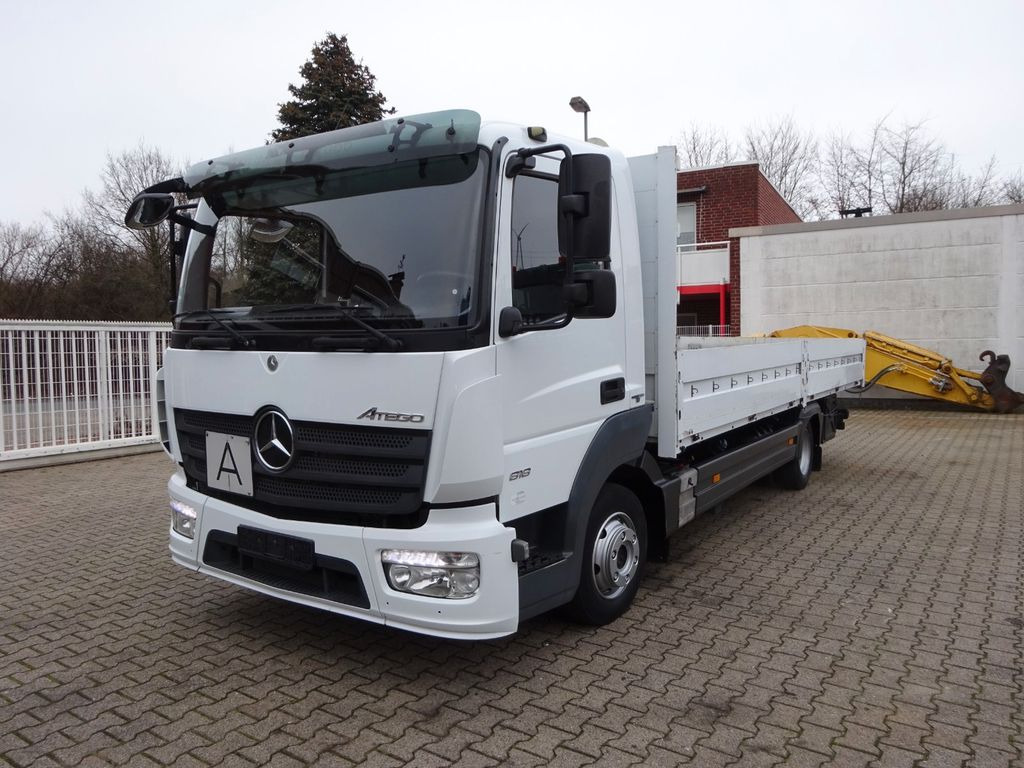 Mercedes-Benz 818 Atego Pritsche Mercedes-Benz 818 Atego Pritsche - Pritsche LKW: das Bild 1 Mercedes-Benz 818 Atego Pritsche Mercedes-Benz 818 Atego Pritsche - Pritsche LKW: das Bild 1