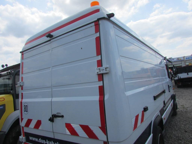 Mercedes-Benz 813 D Vario Kastenwagen - Koffer LKW: das Bild 3 Mercedes-Benz 813 D Vario Kastenwagen - Koffer LKW: das Bild 3