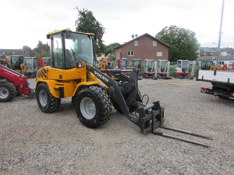 Volvo L 35 B-Z Radlader 16.000 EUR - Radlader: das Bild 4 Volvo L 35 B-Z Radlader 16.000 EUR - Radlader: das Bild 4