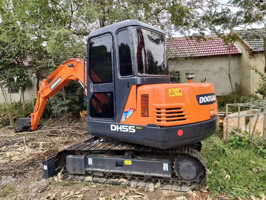 Doosan DH 55 - Minibagger: das Bild 4 Doosan DH 55 - Minibagger: das Bild 4