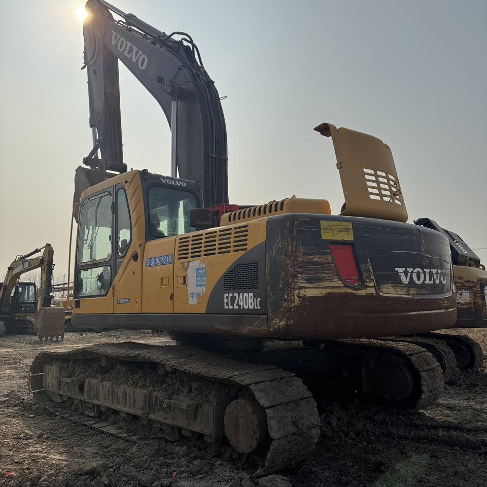 VOLVO EC240BLC - Kettenbagger: das Bild 2 VOLVO EC240BLC - Kettenbagger: das Bild 2