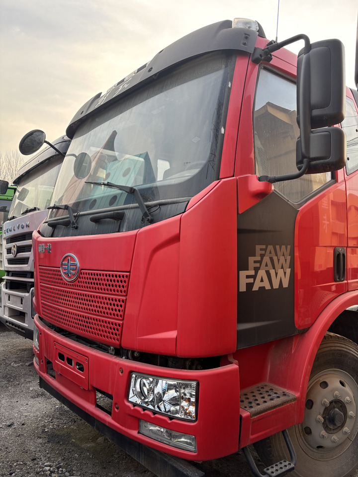 FAW - Sattelzugmaschine: das Bild 1 FAW - Sattelzugmaschine: das Bild 1