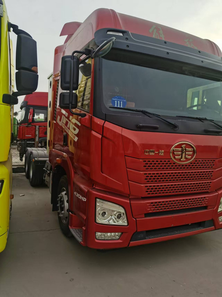 FAW JH6 - Sattelzugmaschine: das Bild 2 FAW JH6 - Sattelzugmaschine: das Bild 2