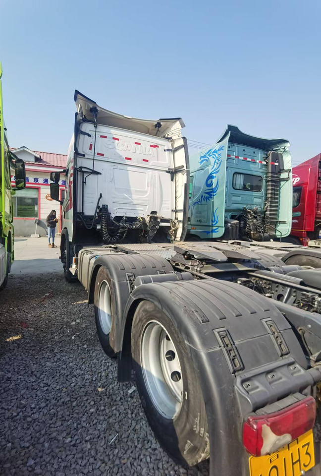 SCANIA - Sattelzugmaschine: das Bild 4 SCANIA - Sattelzugmaschine: das Bild 4