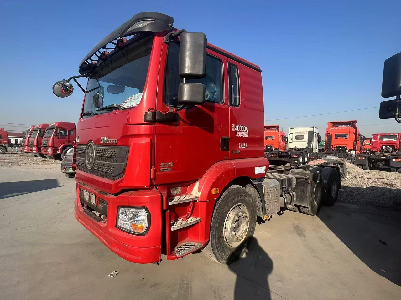 SHACMAN M3000 - Sattelzugmaschine: das Bild 4 SHACMAN M3000 - Sattelzugmaschine: das Bild 4